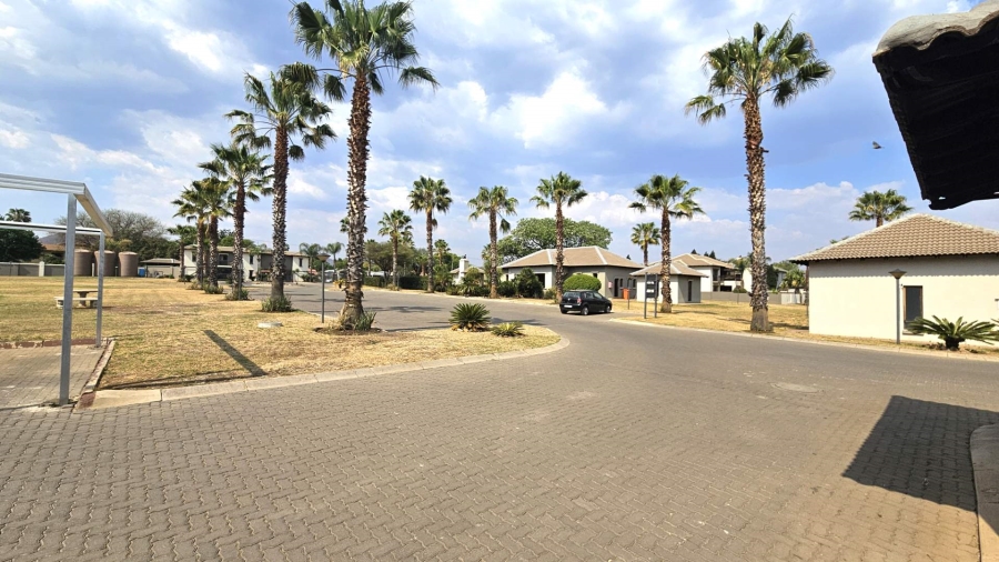 2 Bedroom Property for Sale in Melodie North West